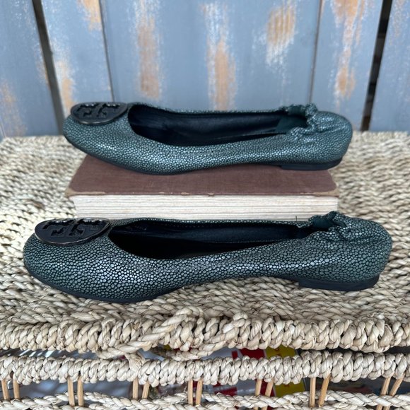 Tory Burch Stingray Reva Smoke Sz 7? - Picture 9 of 14